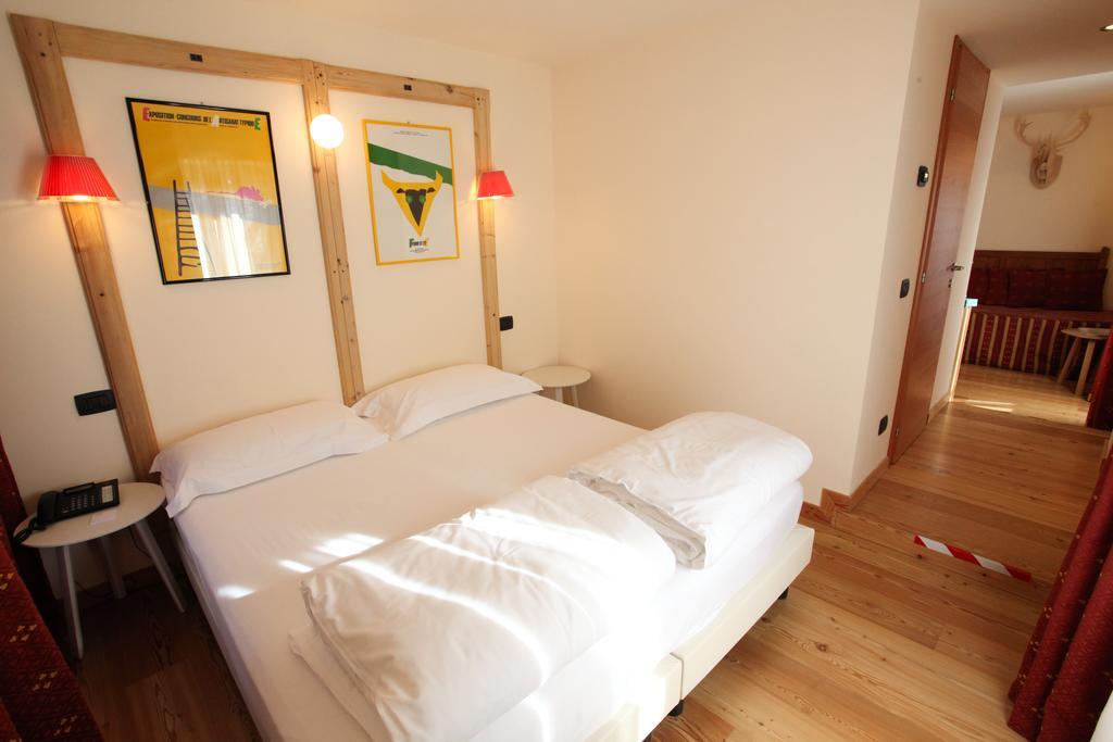 Hotel Berthod Courmayeur Pokój zdjęcie